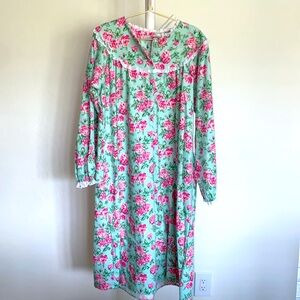 Lanz of Salzburg floral flannel nightgown size medium